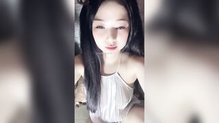 Bé Trinh 2