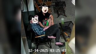 Sục cặc cho bạn trai ở quán cà phê bị cam quay được
