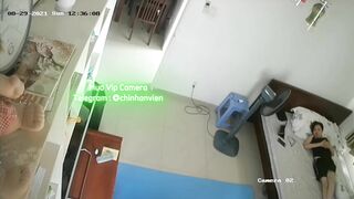 Hack Camera Chồng Chết Máy Bay Nứng Lồn Chỉ Biết Thủ Dâm