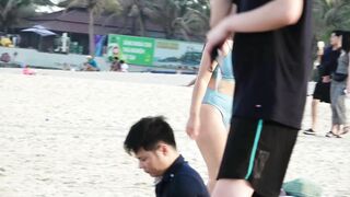 Body Girl Xinh trên bãi biển xinh đẹp của Việt Nam