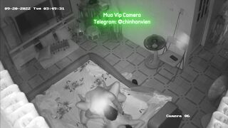 Hack Camera 2 Vợ Chồng Trốn Con Sang Phòng Khác Địt