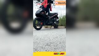 Cho e nó hoá vang về nhưng dẫn e tới nơi vắng vẻ địt tung lồn em trước