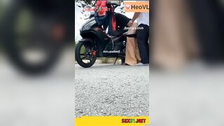 Cho e nó hoá vang về nhưng dẫn e tới nơi vắng vẻ địt tung lồn em trước
