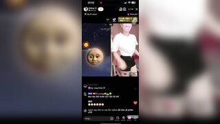 E gái xinh thua kèo PK tóp tóp nên show hàng cpublic trên live cho mn xem p2