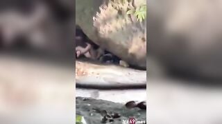 Vl cặp đôi lên núi địt nhau tìm cảm giác mới lạ