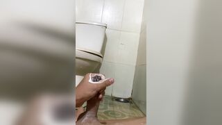 Sục cặc với kem đánh răng