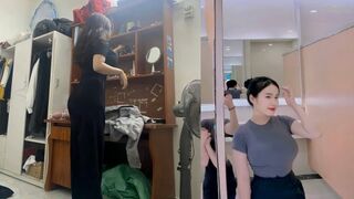 Em sinh viên trường Công Đoàn ngực đầy đặn