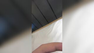nghịch cái bím ướt át của em học sinh