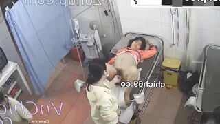 Hack camera,EM GÁI ĐI KHÁM THAI BỊ BS MÓC LỒN BÓP VÚ HỎI CÓ CẢM GIÁC KHÔNG