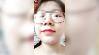 cô giáo c1 live show hàng trên lớp