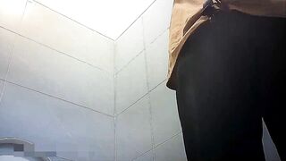 Quay lén WC nữ 20