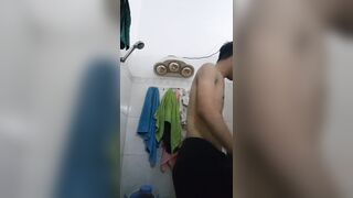 Trai Non Tắm