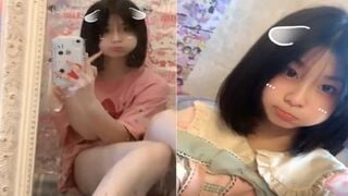 EM GÁI MỚI LỚN THỦ DÂM BẮN HẾT NƯỚC VÀO MÀN HÌNH