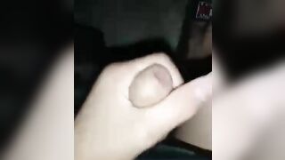 Tối nứng nên sục