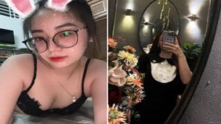 Chịch em sướng ngất quên thả bóng
