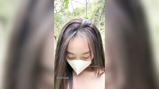 Em idol MMlive sanzai2 vào bụi chuối livestream public show chịch với trai cực ngon P