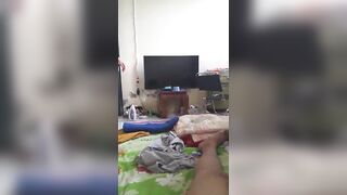 Được em hàng xóm bú mút con cặc sướng tê cu bắn tinh đầy mồm