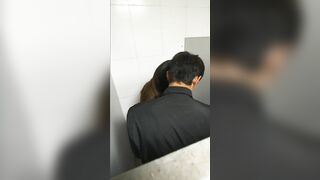 Quay lén địt nhau trong WC, KTV trung quốc!