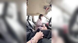 Hẹn hò , chịch em gái loli nhật trên xe oto