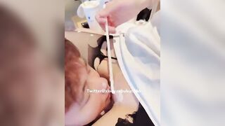 Bú cái lồn non không lông nhiêu nước hàng ngon dâm đãng