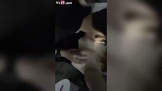 Anh cứ chịch với mút vú video để em tự quay lại