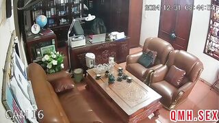 Hiệu trưởng tòn ten với nhiều nữ giới ở Hải Hậu - Ninh Bình