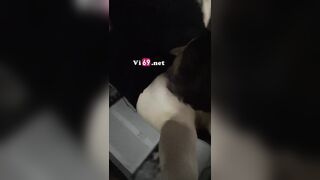 Anh cứ tập trung chịch với mút vú còn quay phim cứ để em