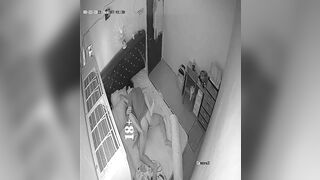 Hack cam cảnh vợ mới sanh con vừa phải chăm con bú vừa phải chiều chồng xem thật cuốn