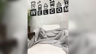 idol lami_mi Stripchat thủ dâm public ở quán cafe - phần 135