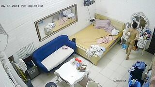 Hack cam cảnh em gái xinh đẹp dáng thon cởi đồ nhảy trước gương thật khiêu gợi