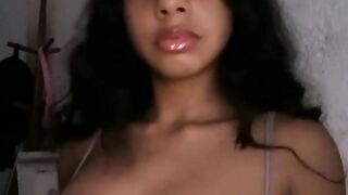 Ometv gạ teen 18 Brazil show vú căng