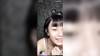 Nìi 2ka9 bạo Thủ dâm Khoe vú, Djt Nhau Ko Bao Bú Cu Bạn Trai
