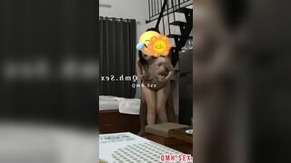 Huỳnh Nga múi mít chubby siêu dâm làm nô lệ tình dục cho bố đường 2