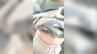 Em rau Trung Quốc vú bự lồn hồng non tơ tự quay video vạch lồn show hàng