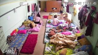 em KTV thay đồ part 1