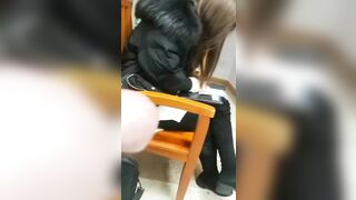 Đang học thấy đứa bạn xinh lên cơn nứng sục luôn