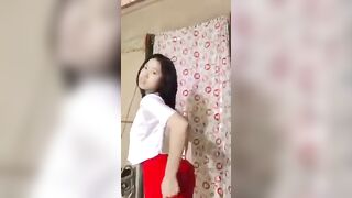 Em sinh viên quay clip thủ dâm mà con mèo cứ phá