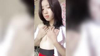 Em sinh viên quay clip thủ dâm mà con mèo cứ phá