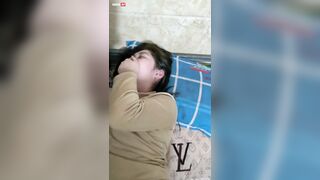 EM NGƯỜI YÊU NGHỆ AN ĐỊT SƯỚNG QUÁ MUỐN RÊN NHƯNG PHẢI BỤM MIỆNG