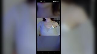LIVE stream bạn gái người việt bán quạt