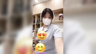 Em y tá siêu ngon vú to móc bím ra nước 2