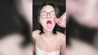 có con Bot AI ngon vl ae ơi , tạo vide o clip sex , bj , doggy , cum các kiểu cho ae