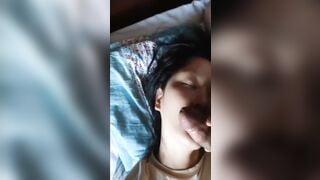 Dụ được em họ đang xem sex rồi bắt bú