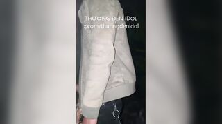 ThươngĐenIdol tối nay hẹn a ra bụi chuối hẹn hò,hứng quá chịu k nổi tụt quần đụpublic