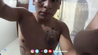 COn trai đặt máy quay để quay trộm vì hẹn mẹ kế đến địt