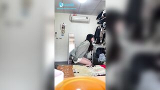 Đặt cam quay lén trong phòng e teen sinh viên Hàn Quốc thay đồ