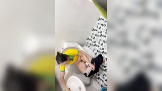 Lại là mấy em giáo viên đây