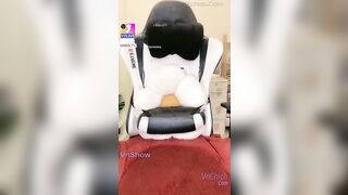 MMLive BéNgọc lồn hồng vú to đây, cho em nó 3000 xu em nó chơi lỗ nhị