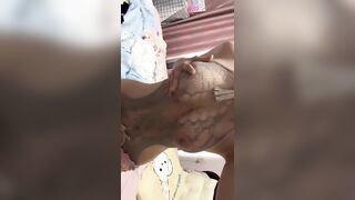 Nhìn muốn chảy nc lun
