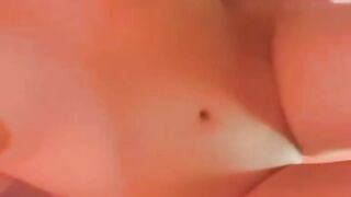 Mò cua bắt cá tối đá bi nâng súng